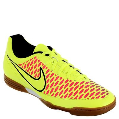 chaussure futsal magista